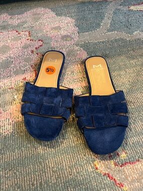 Marc Fisher Woven Suede Slide Mules in Navy new without tags